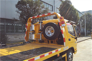 和田地区附近汽车搭电救援电话