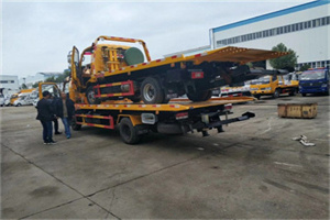 和田地区同城汽车补胎